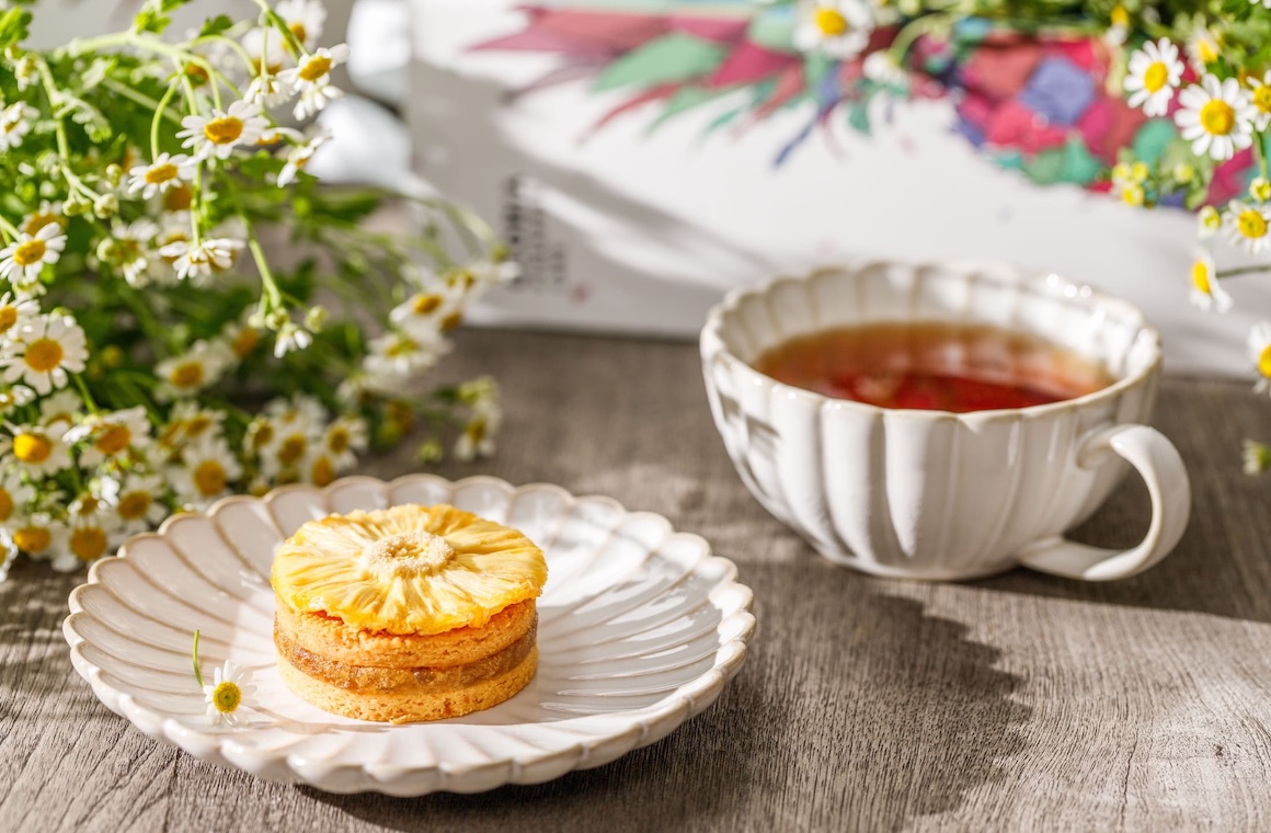 台灣最佳伴手禮-華泰鳳梨酥禮盒